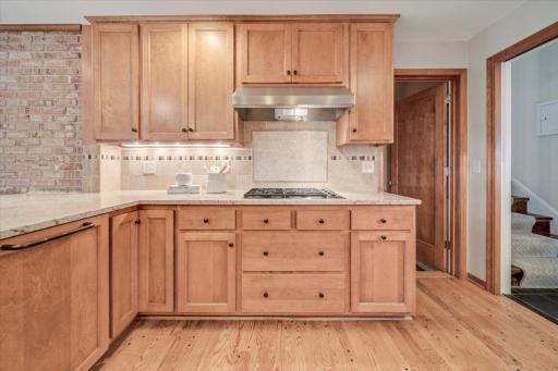5317 Chantrey Road, Edina, MN 55436
