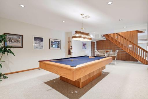 11635 Bass Lake Road, Plymouth, MN 55442