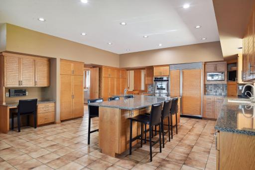 11635 Bass Lake Road, Plymouth, MN 55442