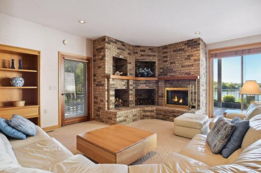 11635 Bass Lake Road, Plymouth, MN 55442
