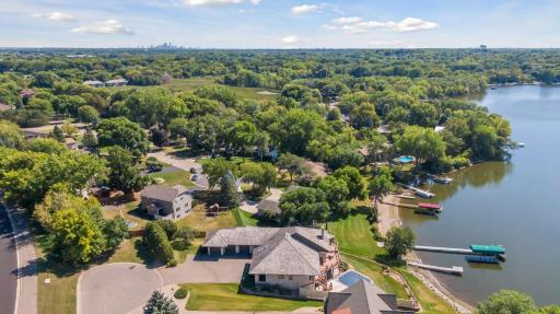 11635 Bass Lake Road, Plymouth, MN 55442