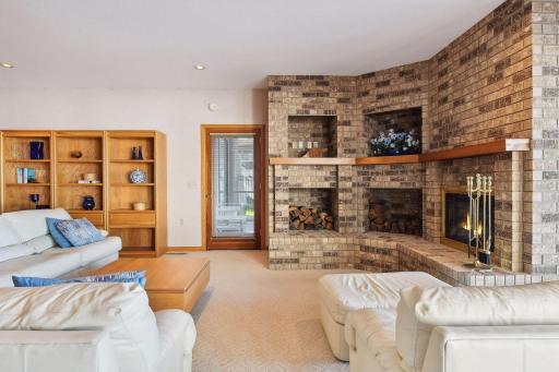 11635 Bass Lake Road, Plymouth, MN 55442