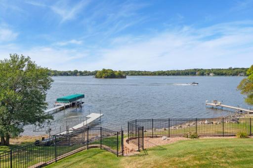 11635 Bass Lake Road, Plymouth, MN 55442
