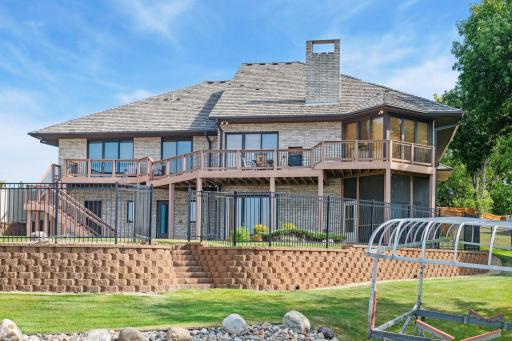 11635 Bass Lake Road, Plymouth, MN 55442
