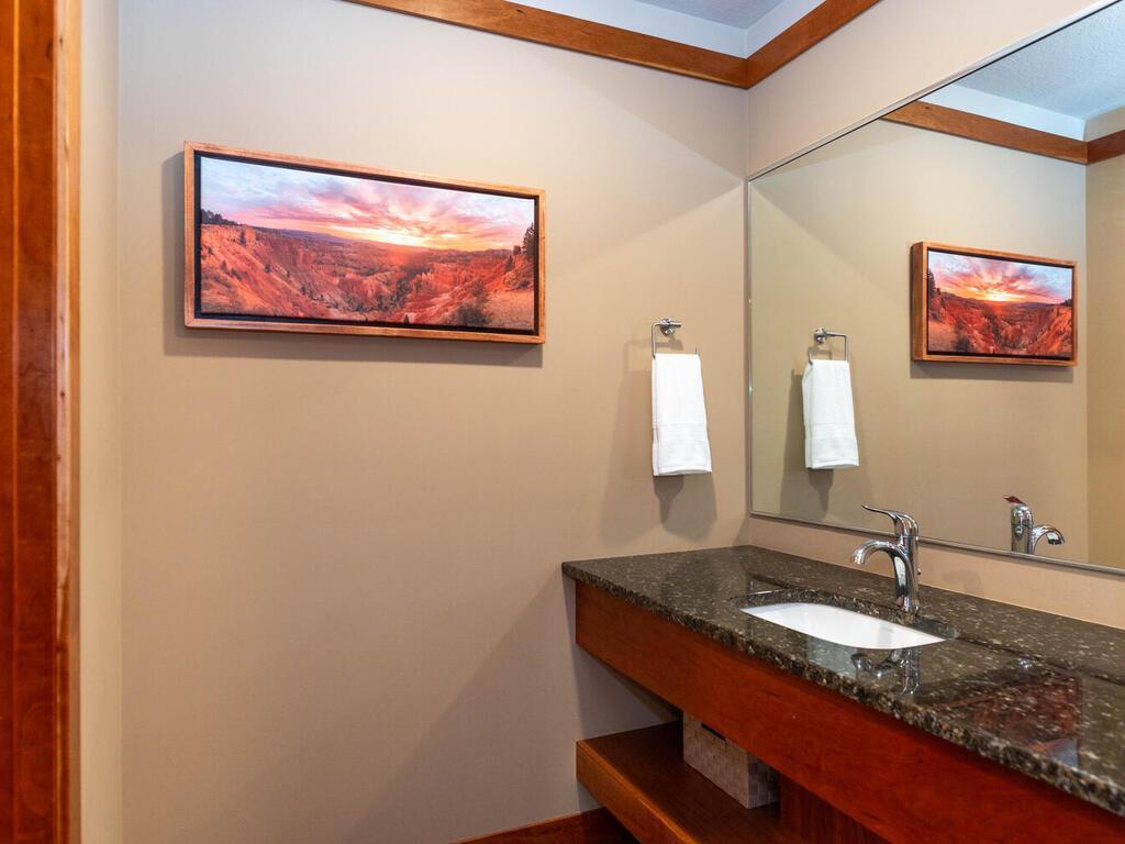 This 3/4 BA is wisely designed