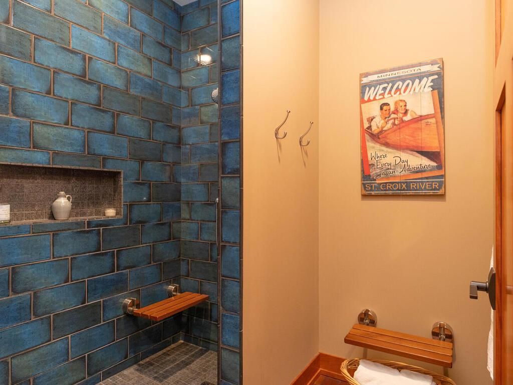 Shower/Changing Area