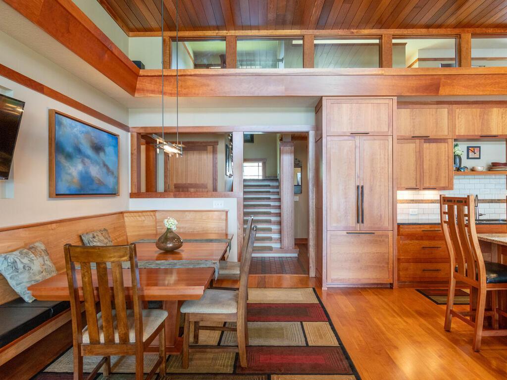 Arts & Crafts Details