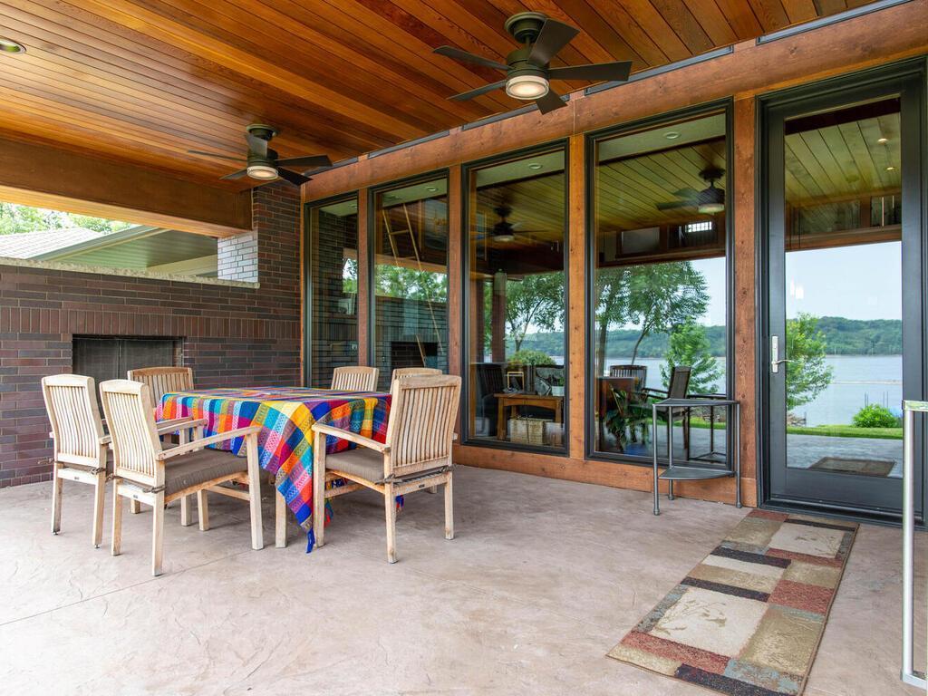 Gas Fireplace to extend Seasonal Use