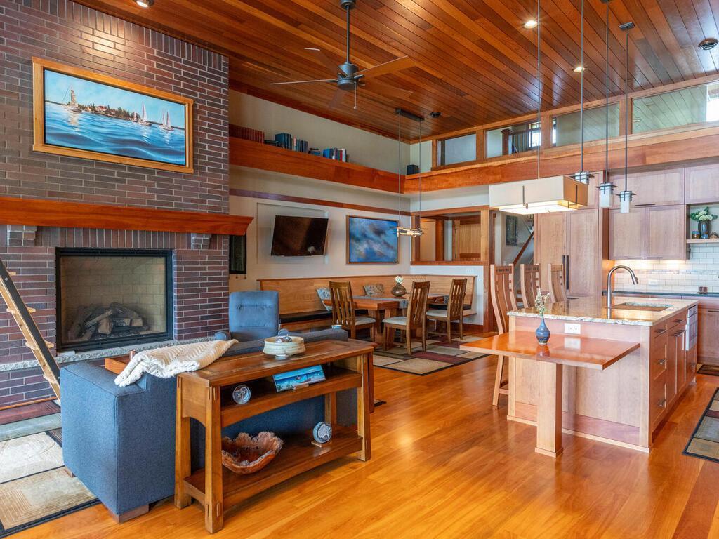 Vaulted Open Concept