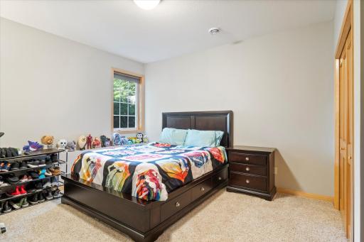 1748 Avocet Lane, Mound, MN 55364