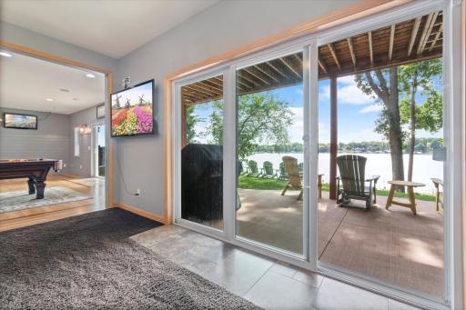 1748 Avocet Lane, Mound, MN 55364