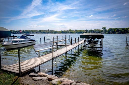 1748 Avocet Lane, Mound, MN 55364