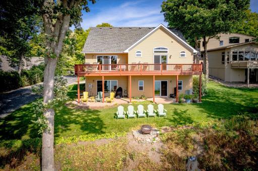 1748 Avocet Lane, Mound, MN 55364