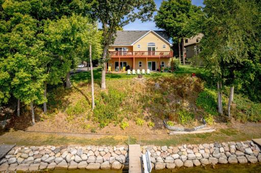 1748 Avocet Lane, Mound, MN 55364