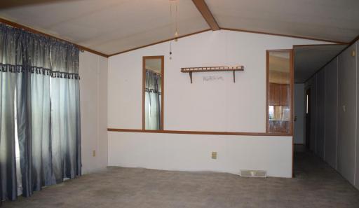 526 Greenwood Street E, Thief River Falls, MN 56701