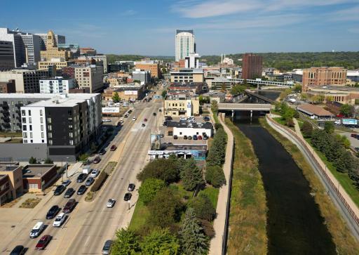 Property Photos-7.jpg