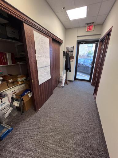 Property Photos-15.jpg