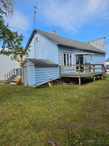 331 State Hwy 11 NW, Williams, MN 56686