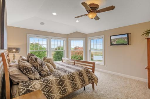 2517 Marsh Point, Victoria, MN 55386