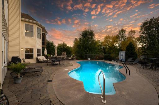 2517 Marsh Point, Victoria, MN 55386