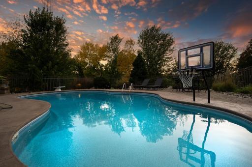 2517 Marsh Point, Victoria, MN 55386
