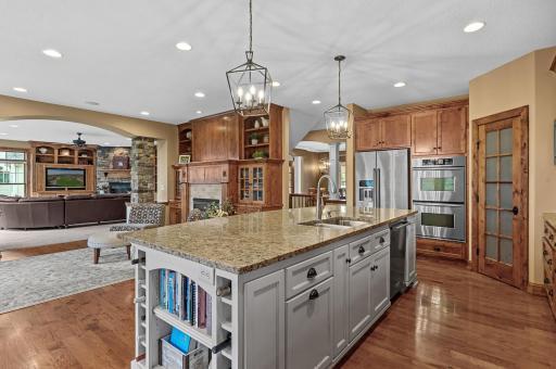 2517 Marsh Point, Victoria, MN 55386