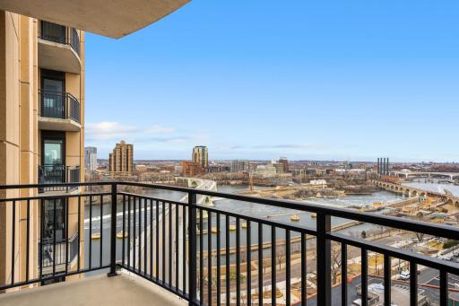 100 3rd Avenue S, 1407, Minneapolis, MN 55401