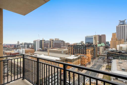 100 3rd Avenue S, 1407, Minneapolis, MN 55401