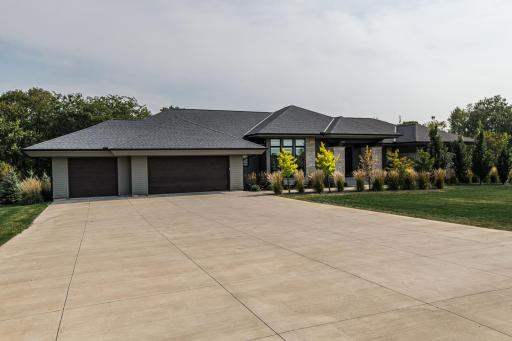 2952 Alderock Lane SW, Rochester, MN 55902