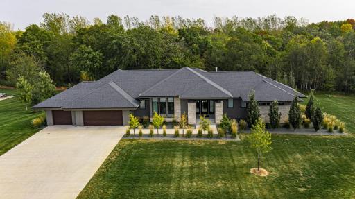 2952 Alderock Lane SW, Rochester, MN 55902
