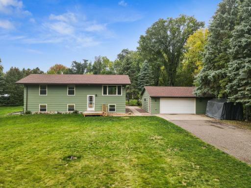 9749 286th Street, Chisago City, MN 55013