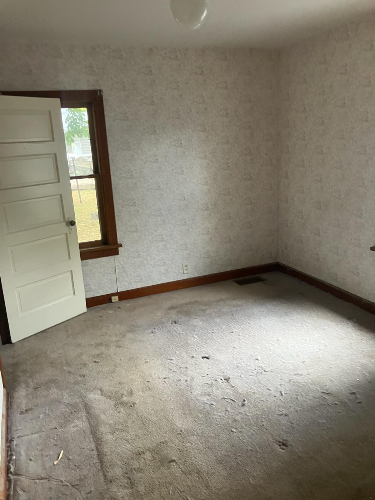 Main level bedroom