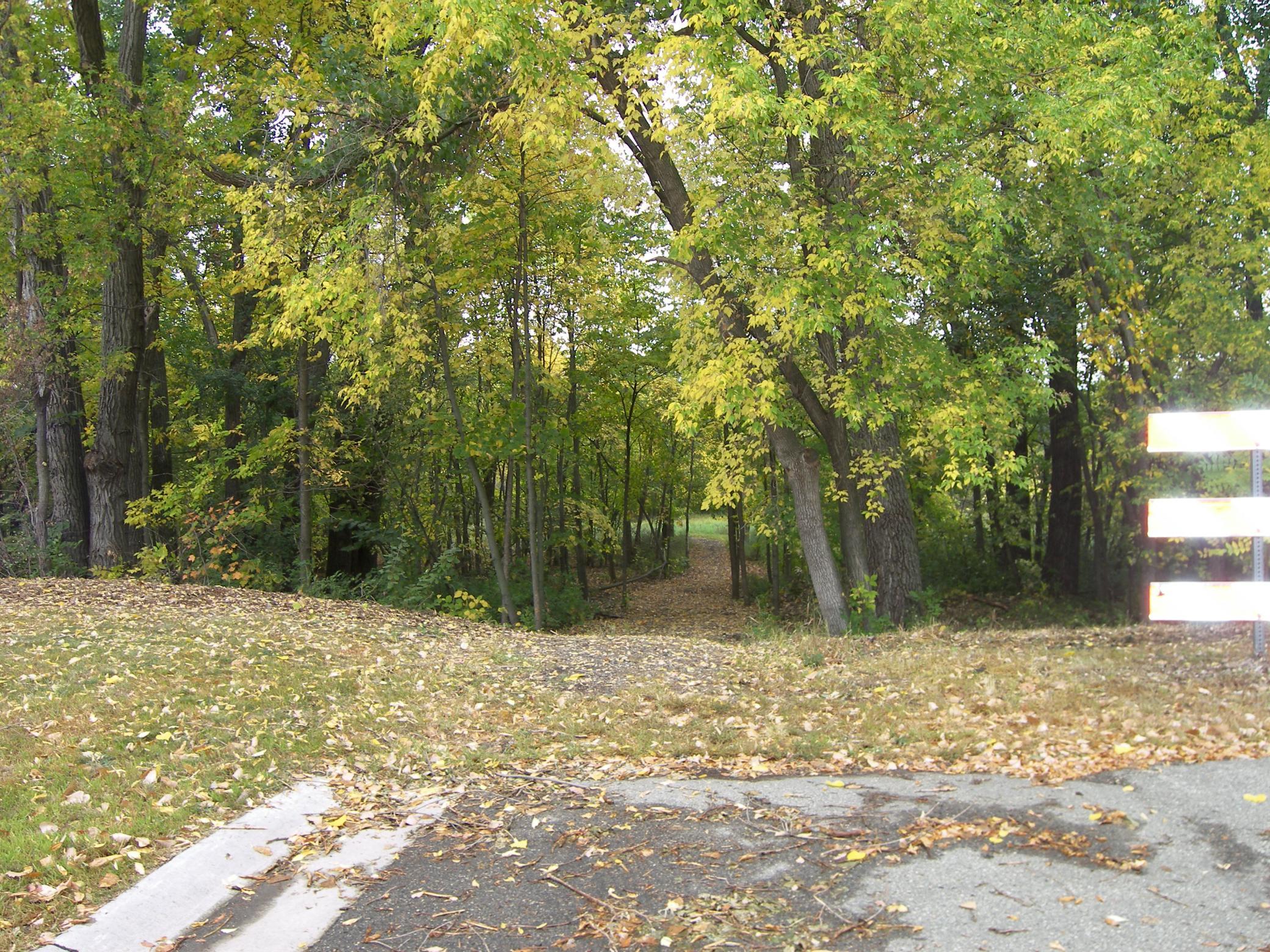 End of street access to path