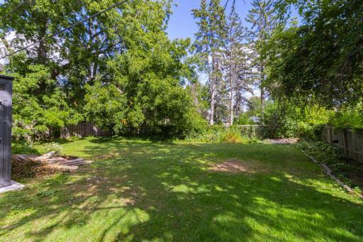 1048 Smith Avenue S, West Saint Paul, MN 55118