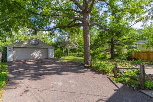 1048 Smith Avenue S, West Saint Paul, MN 55118