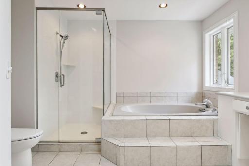 Primary bath seperate shower and tub