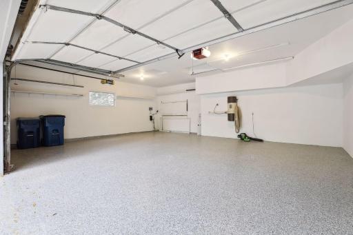 Oversized 3 car garage