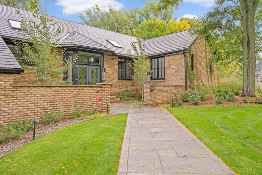 2301 Parklands Road, Saint Louis Park, MN 55416