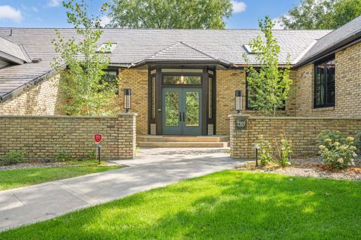 2301 Parklands Road, Saint Louis Park, MN 55416