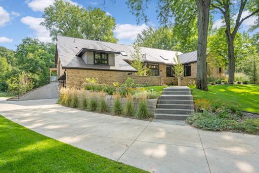 2301 Parklands Road, Saint Louis Park, MN 55416