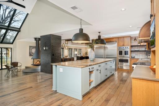 2301 Parklands Road, Saint Louis Park, MN 55416