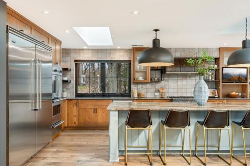2301 Parklands Road, Saint Louis Park, MN 55416