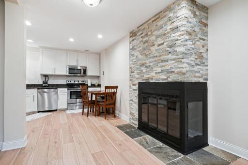 2040 Ridge Drive, 12, Saint Louis Park, MN 55416
