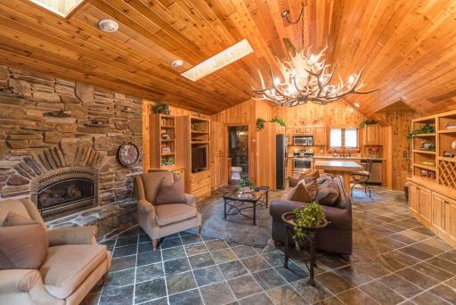 10634 County 77 SW, Nisswa, MN 56468