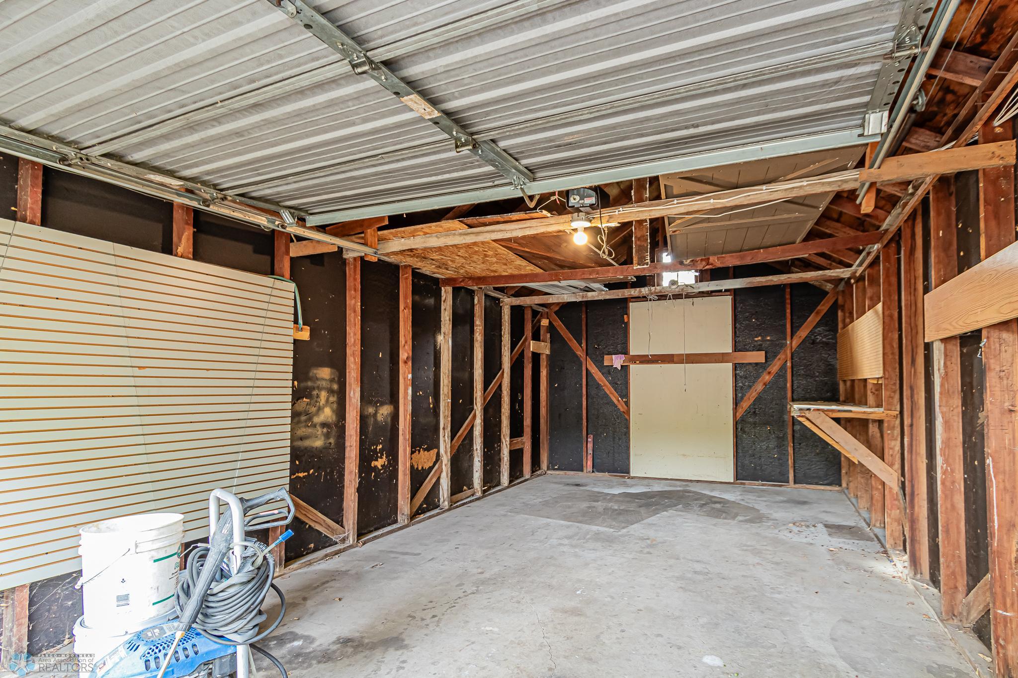 802 3rd St S, Moorhead, MN 56560-29.jpg