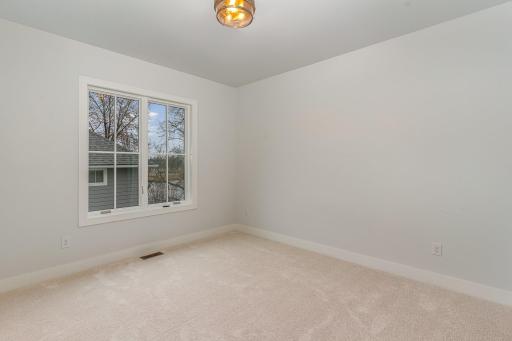 6300 Brookview Avenue, Edina, MN 55424