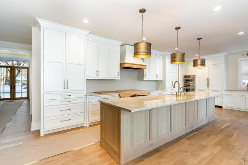 6300 Brookview Avenue, Edina, MN 55424