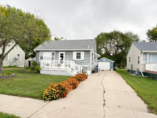 1304 Omaha Avenue, Worthington, MN 56187