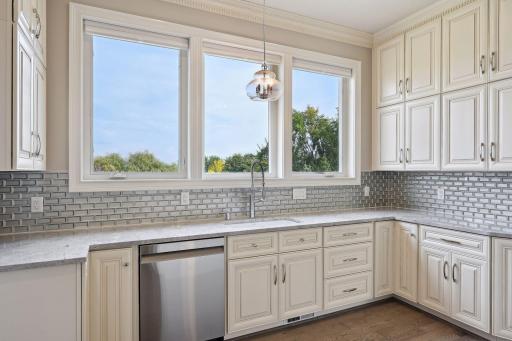 6224 Brockton Lane N, Maple Grove, MN 55311