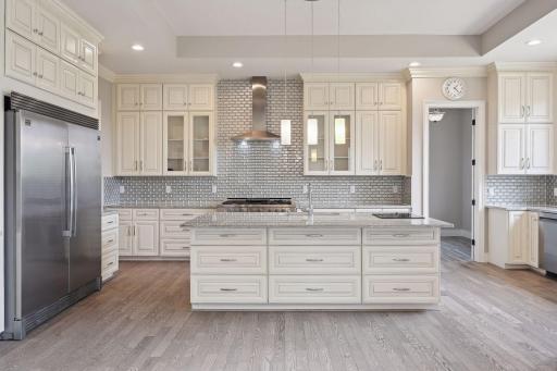 6224 Brockton Lane N, Maple Grove, MN 55311